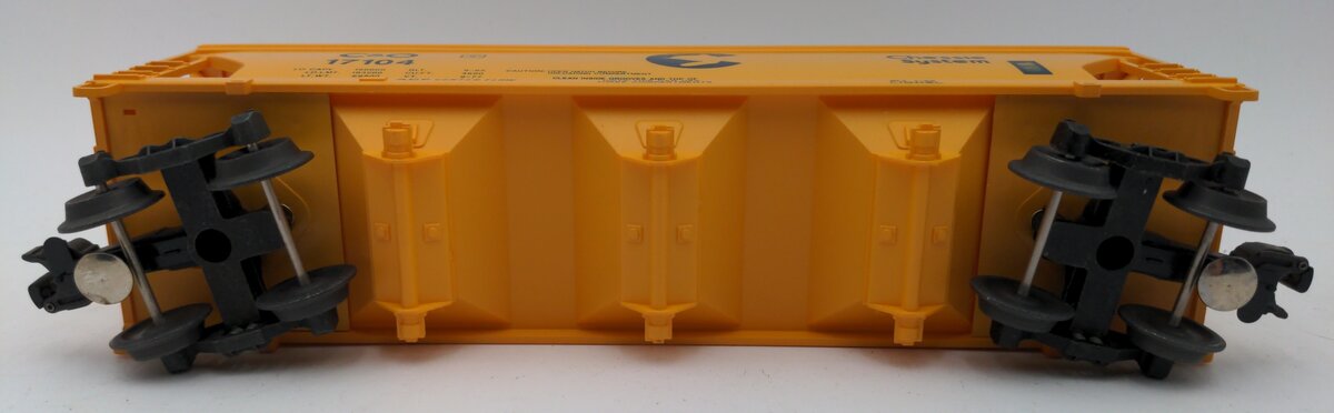 Lionel 6-17104 O Gauge Chessie System ACF 3-Bay Center Flow Hopper EX/Box