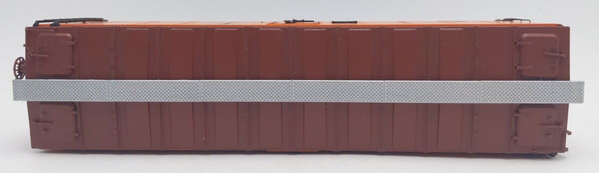 Pacific Rail 2332.5 S-Scale PFE R-40-23 Steel Ice Reefer Kit #6308 - Assembled EX/Box