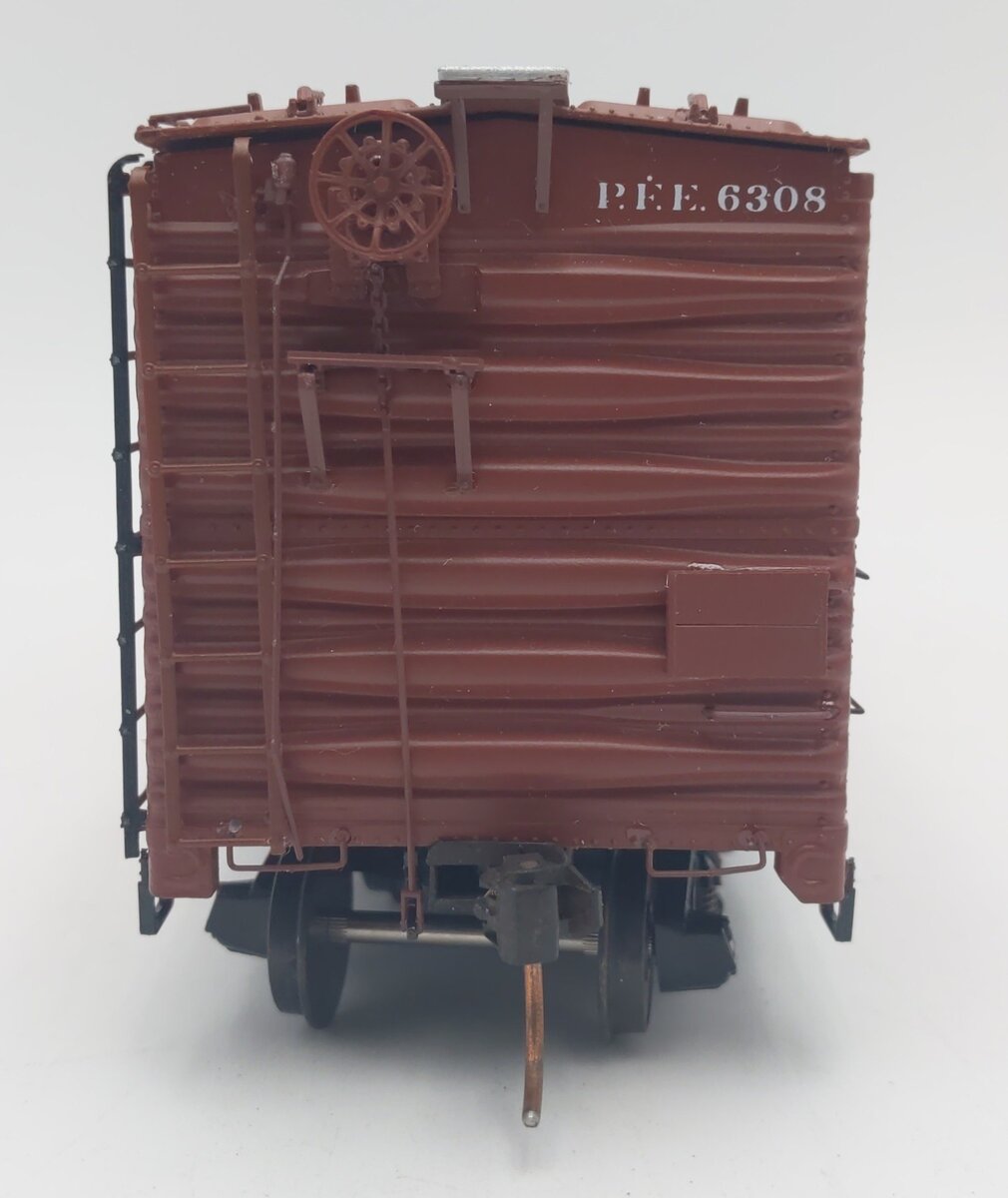 Pacific Rail 2332.5 S-Scale PFE R-40-23 Steel Ice Reefer Kit #6308 - Assembled EX/Box