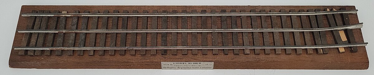 Williams' Reproductions No 381E Lionel Display Track VG