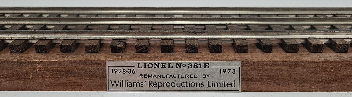 Williams' Reproductions No 381E Lionel Display Track VG