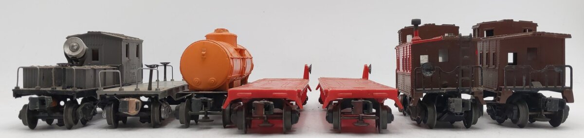 Lionel Vintage O Gauge Freight Cars #6017,6457,6025,6511-2,6511-2,2420,2411 [7]