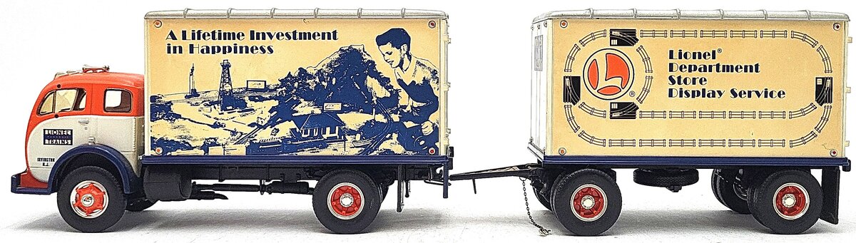 Lionel 410500 1:32 First Gear Eastwood 3000 Freight Truck With Trailer EX/Box