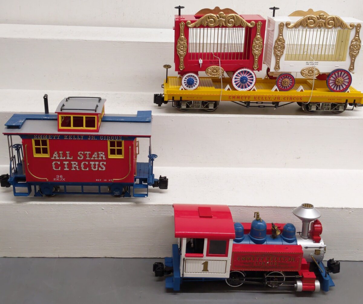 Bachmann 90019 Emmett Kelly Circus G Gauge Steam Train Set EX