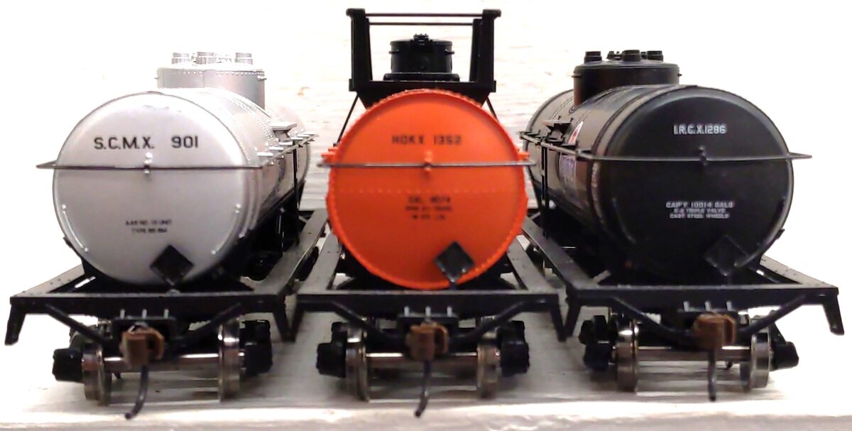 Athearn Assorted HO Scale Tank Cars: 901, 1286, 1352 [3] LN/Box