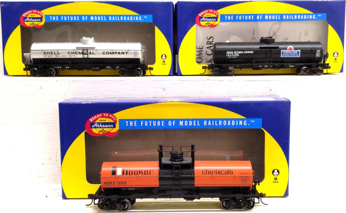 Athearn Assorted HO Scale Tank Cars: 901, 1286, 1352 [3] LN/Box