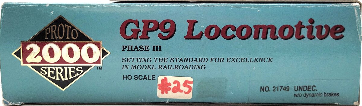 Proto 2000 21749 HO Scale Undecorated Phase III Diesel Locomotive LN/Box