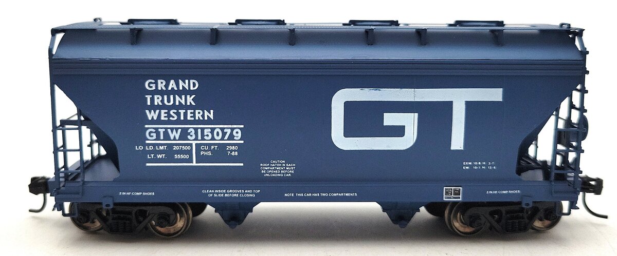 InterMountain H1065F HO Grand Trunk Western ACF 2-Bay Covered Hopper #315095 LN/Box