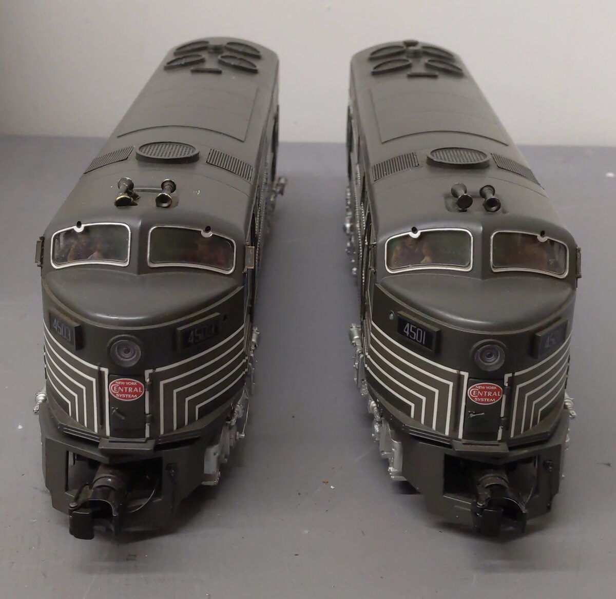 MTH 20-2734-1 NYC C-Liner Diesel Engine Set w/PS 2.0 #4501/4503 VG