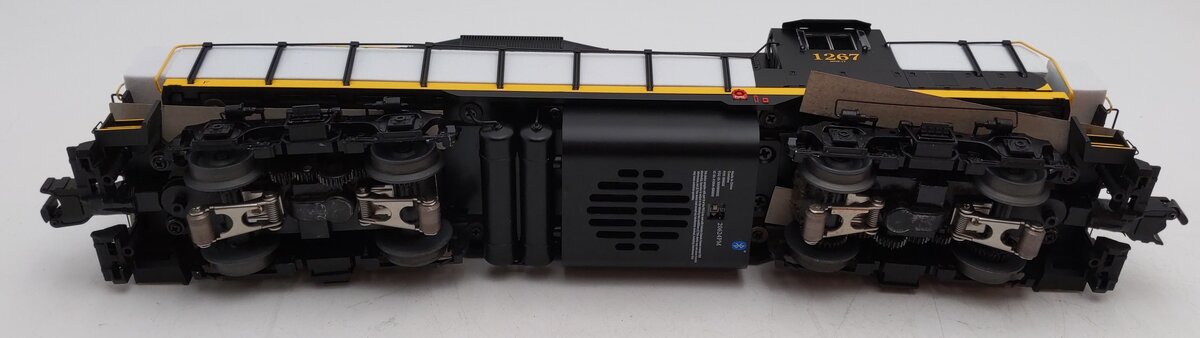 Lionel 2401070 NY & GL LEGACY GP9 #1267 EX/Box