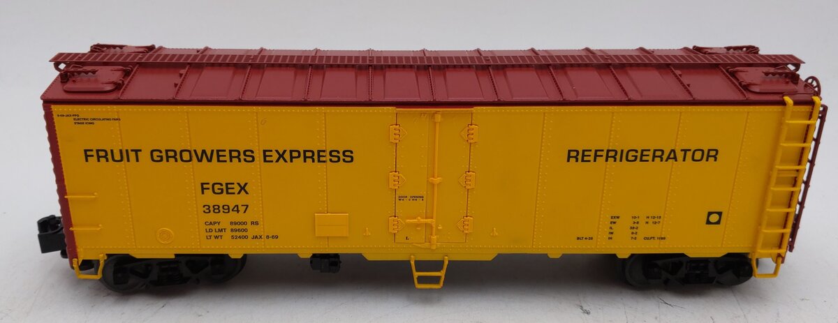 Lionel 1926080 O Fruit Growers Express Freightsounds Reefer #38947 EX/Box