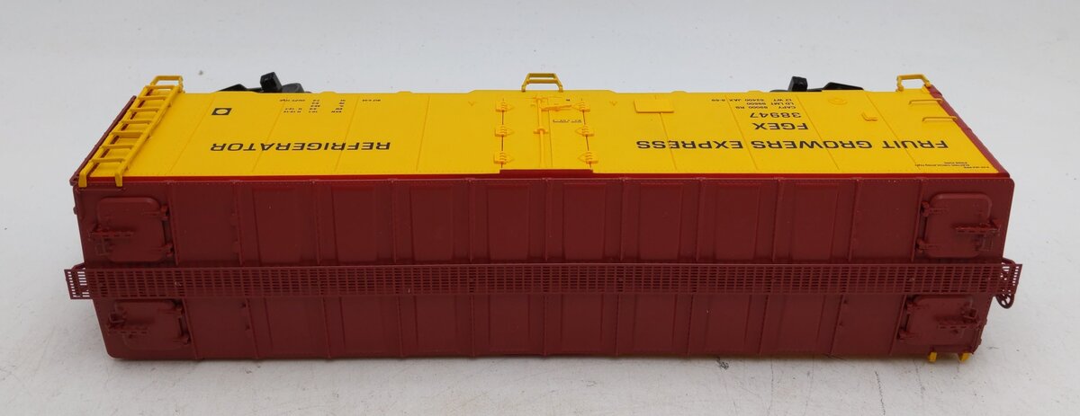 Lionel 1926080 O Fruit Growers Express Freightsounds Reefer #38947 EX/Box