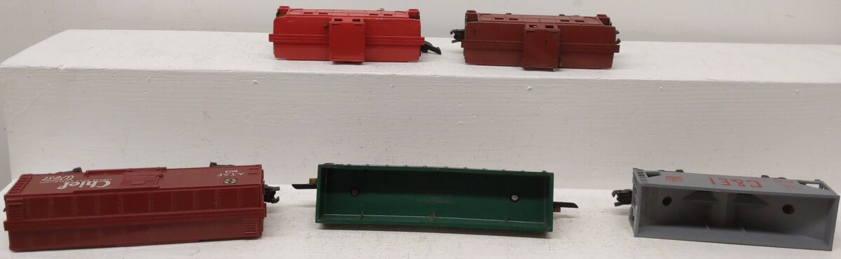 American Flyer S Assorted Freight Cars; 24221,631,803,930,638 [5]
