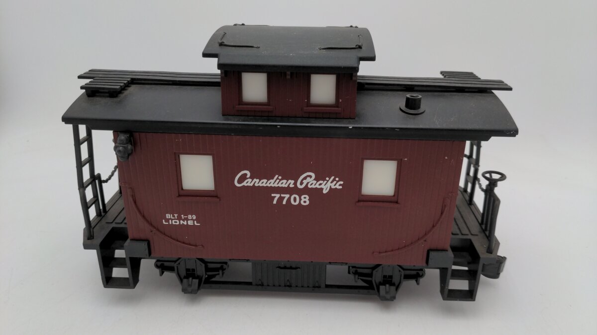 Lionel 8-87708 G Scale Canadian Pacific Caboose EX/Box