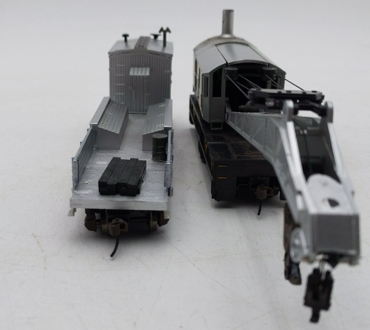 Bachmann 16138 HO Maintenance of Way 250-Ton Steam Crane Car and Boom Tender EX/Box