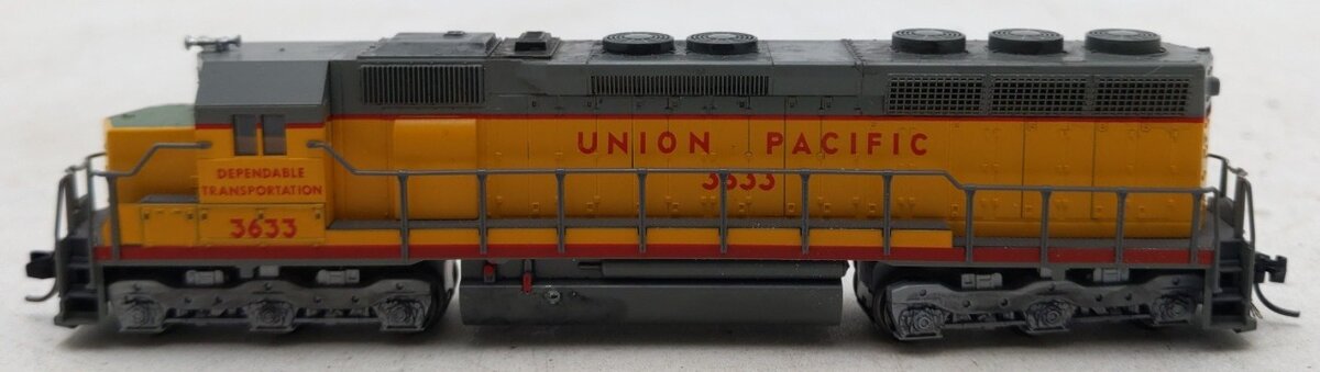 Kato 176-31C N Scale Union Pacific SD-45 Diesel Locomotive #3633 EX/Box