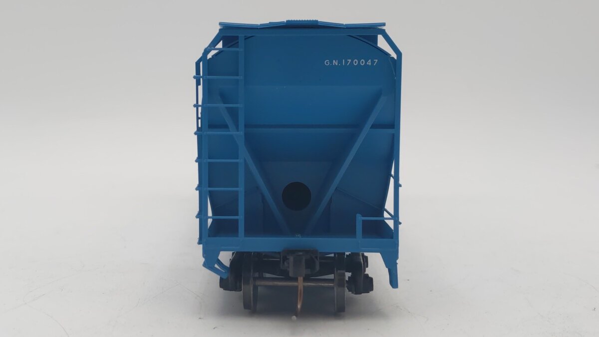 Pacific Rail S Scale Great Northern 3-Bay Covered Hopper #170047 VG