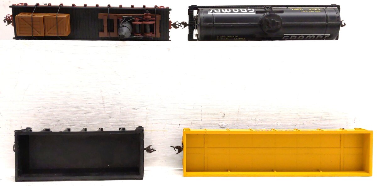 Bachmann Assorted HO Scale Freight Cars: 17201, 18642, 17832, 18301 [4] LN/Box