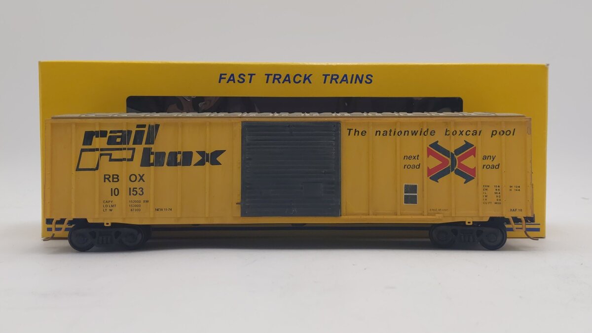 American Models 1501 S Scale Railbox Boxcar #10153 - Weathered/Box