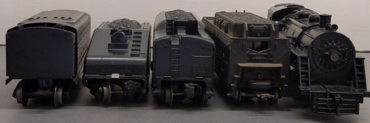 Lionel O Gauge Assorted Locomotive and Tender Cars;1062, 243W, 221W, 6-36788 [5]