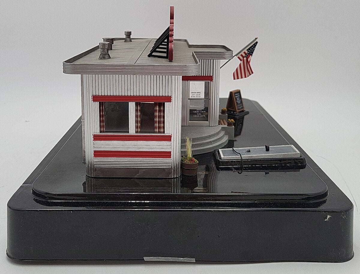 Woodland Scenics BR4956 N Built-N-Ready Miss Molly's Diner W/LED EX/Box