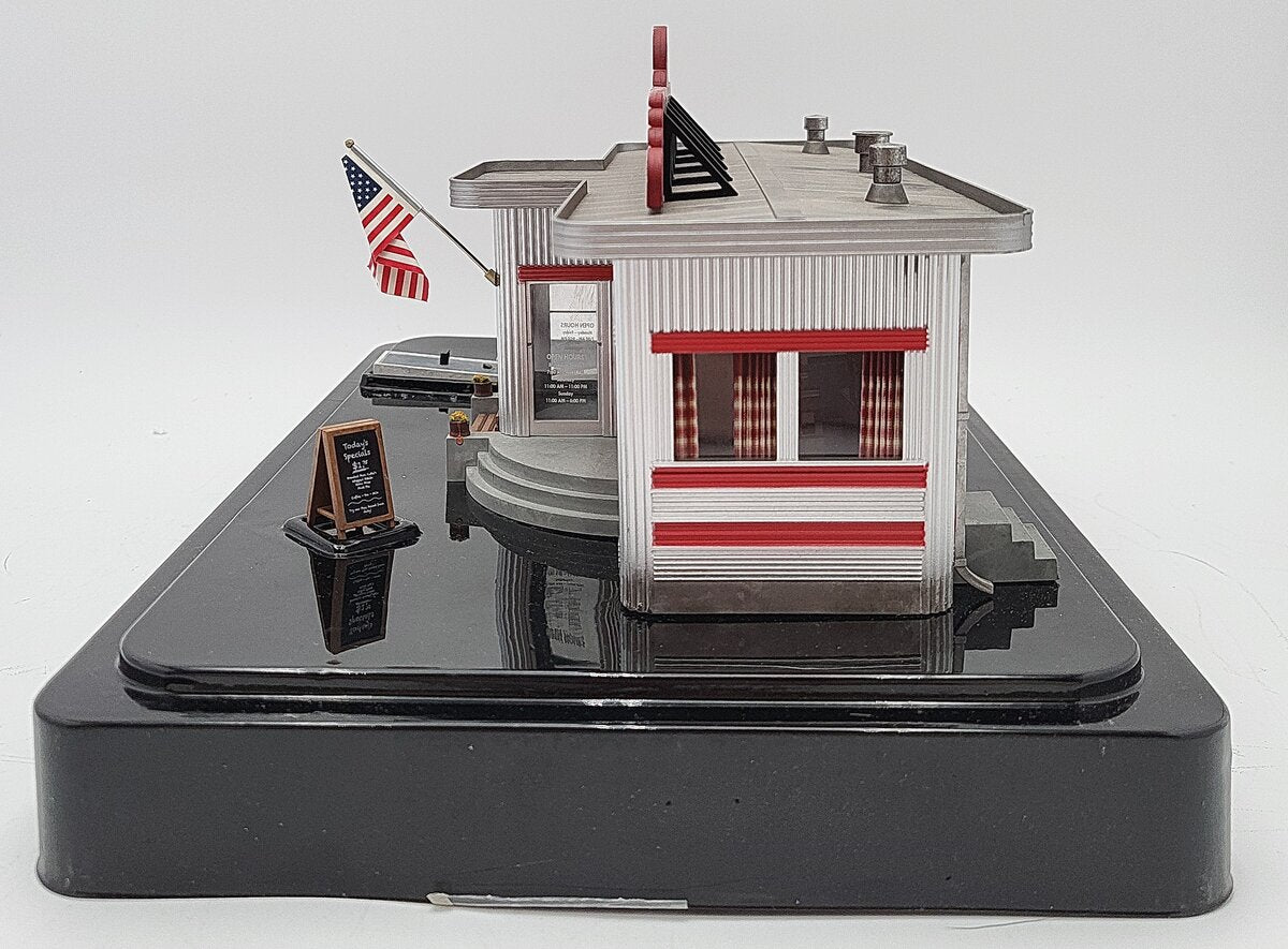 Woodland Scenics BR4956 N Built-N-Ready Miss Molly's Diner W/LED EX/Box