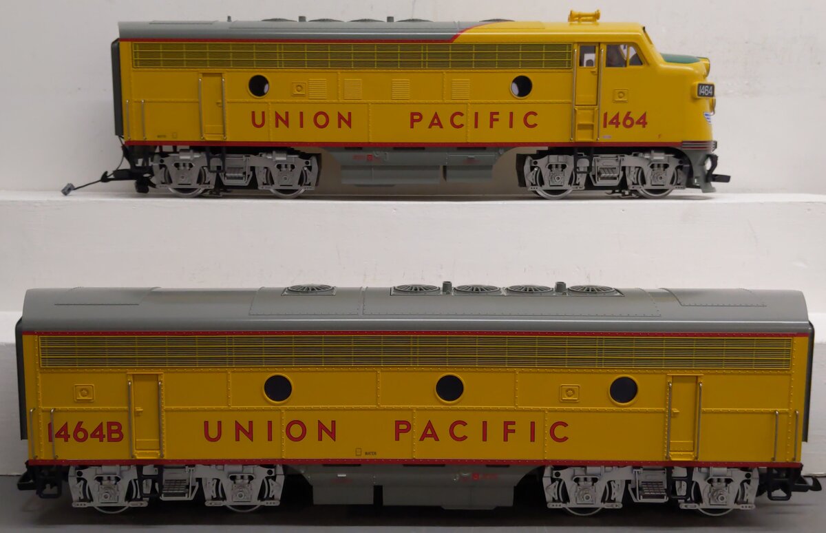 LGB G Union Pacific F7 Diesel Locomotive #1464, #1464B EX/Box