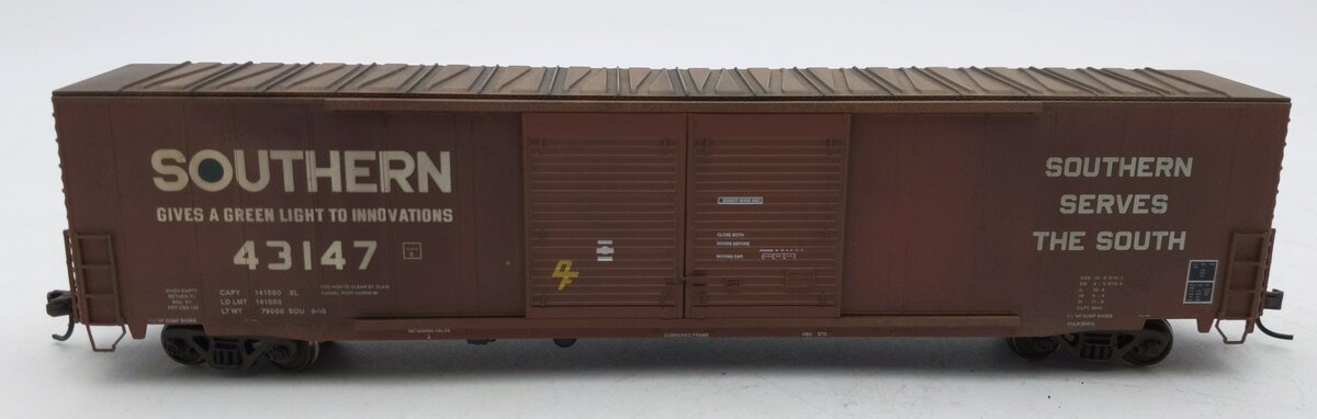 Atlas 1676-2 S HO Scale Southern ACF 60' DD Auto Parts Boxcar #43147 Weathered/Box