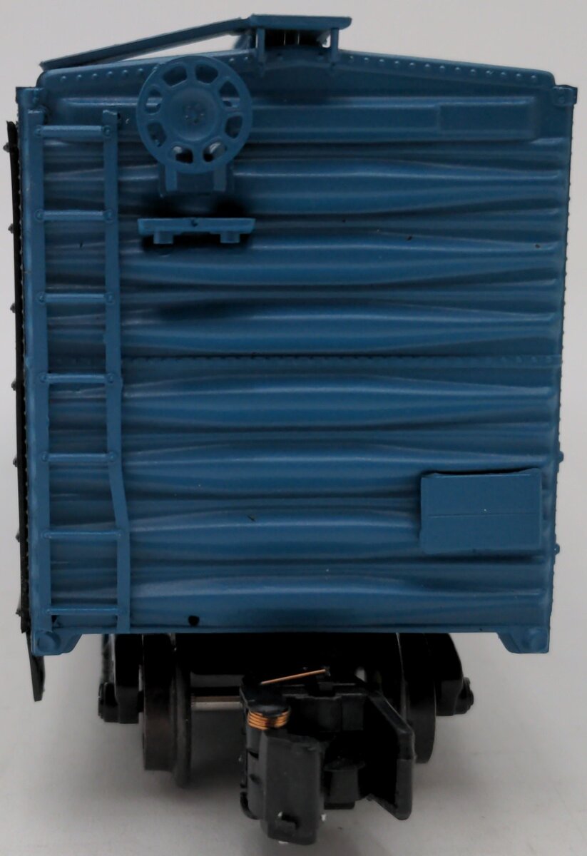 American Models 1148 S Scale (Hi-Rail) Boston and Maine 40' Box Car #76049 EX/Box