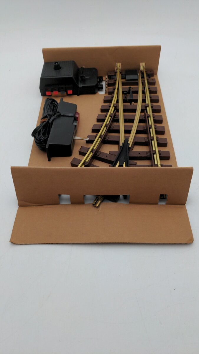 Lionel 8-82007 G Scale Right Hand Remote Switch Turnout For Indoor & Outdoor LN/Box
