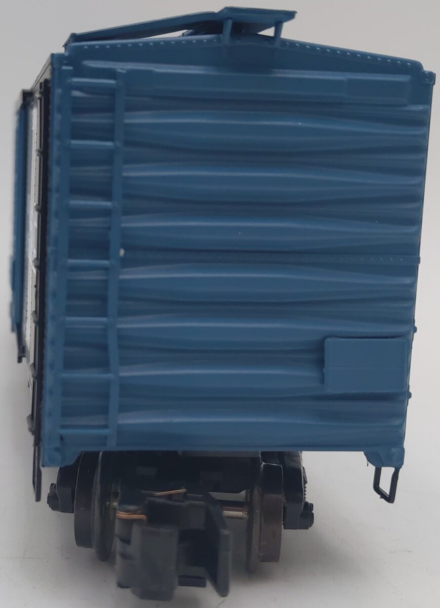 American Models 1148 S Scale (Hi-Rail) Boston and Maine 40' Box Car #76058 EX/Box