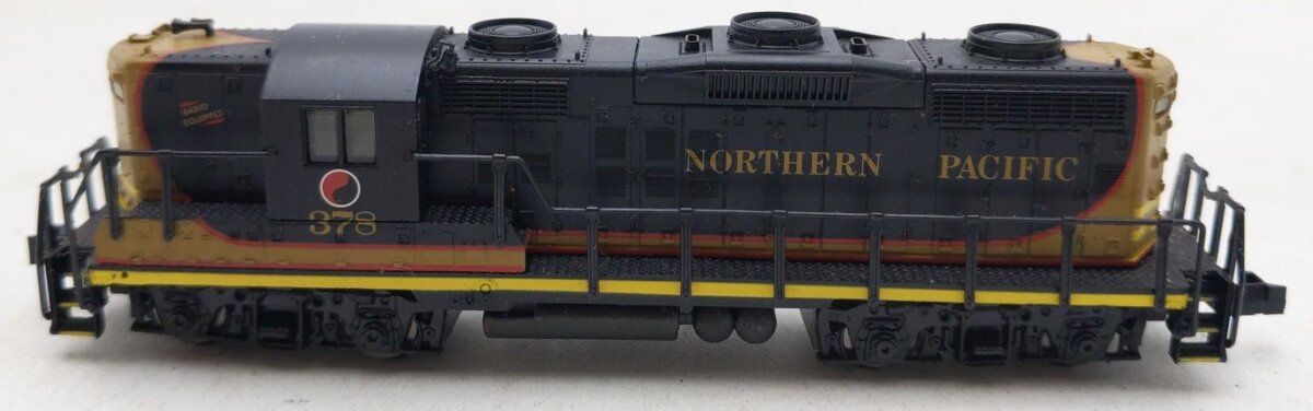 Life Like 7115 N Northern Pacific GP18 Diesel Locomotive #378 LN/Box