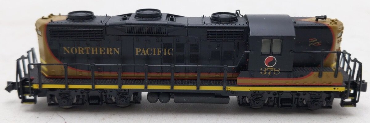 Life Like 7115 N Northern Pacific GP18 Diesel Locomotive #378 LN/Box
