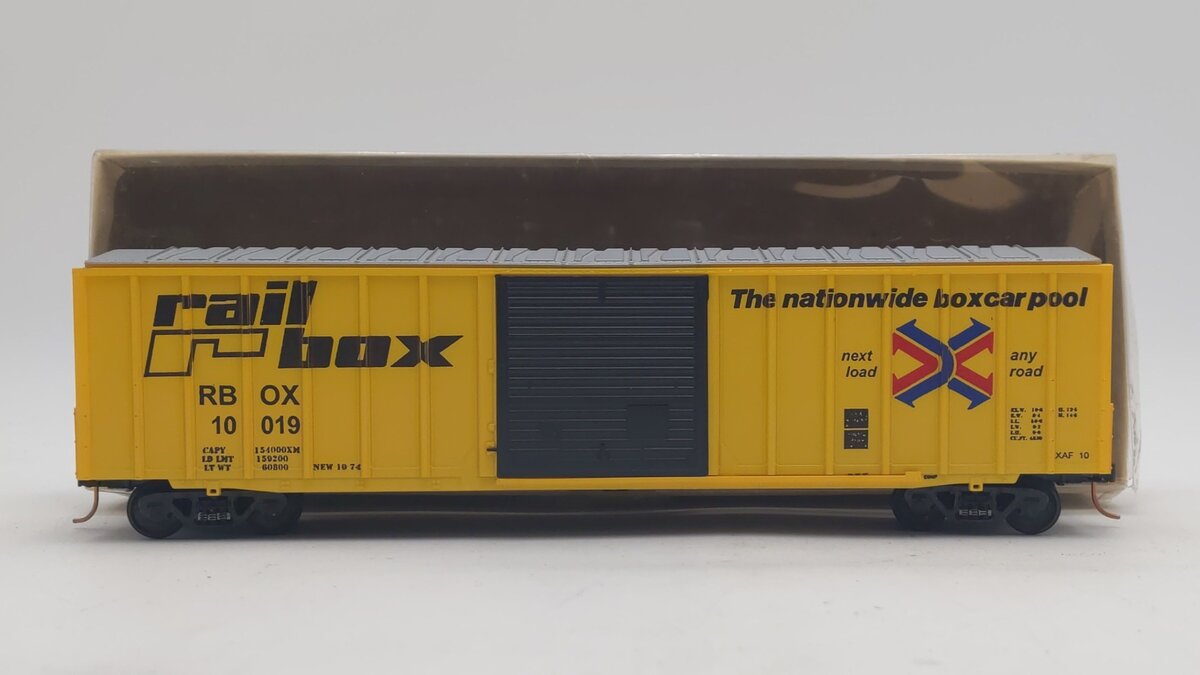 American Models 1501 S Scale Railbox Boxcar #10019 EX/Box