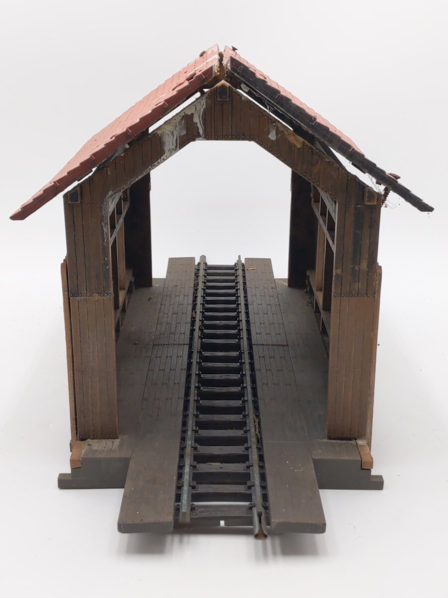 LGB 331061 G Scale Covered Bridge VG