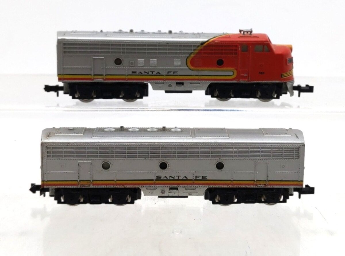 Trix N Scale Assorted Santa Fe Diesel Locomotives [2] VG