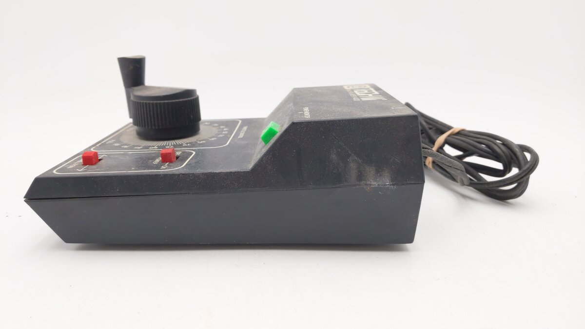 MRC 1400 Trainpower HO/N DC Powerpack EX