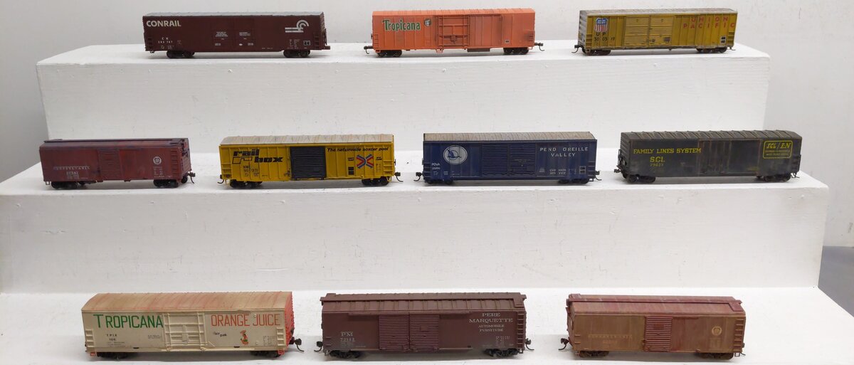 Assorted HO Scale Custom Weathered Refrigerator & Box Cars [10] EX