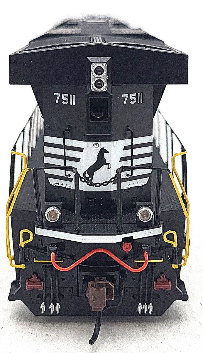 Athearn G83095 HO Norfolk Southern ES44DC Diesel Locomotive #7511 LN/Box