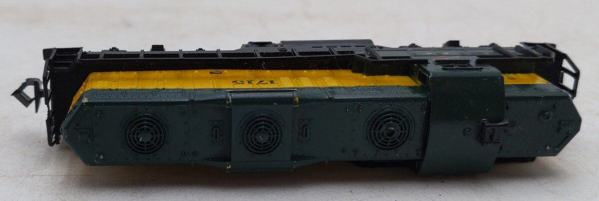 Atlas N Scale Custom CNW GP-30 Diesel Locomotive
