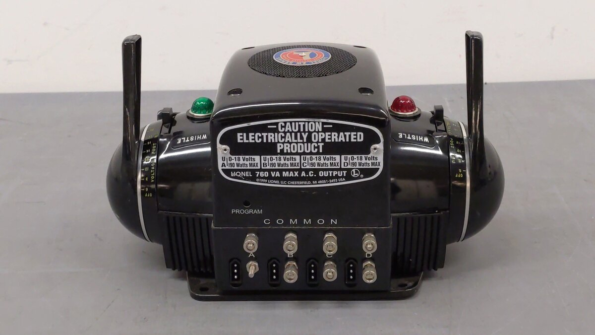 Lionel 6-32930 ZW Transformer Controller without Power Bricks EX