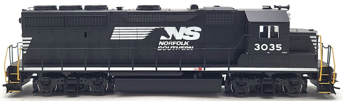 Athearn ATH18266 HO Scale Norfolk Southern GP40-2 Diesel Locomotive #3035 LN/Box