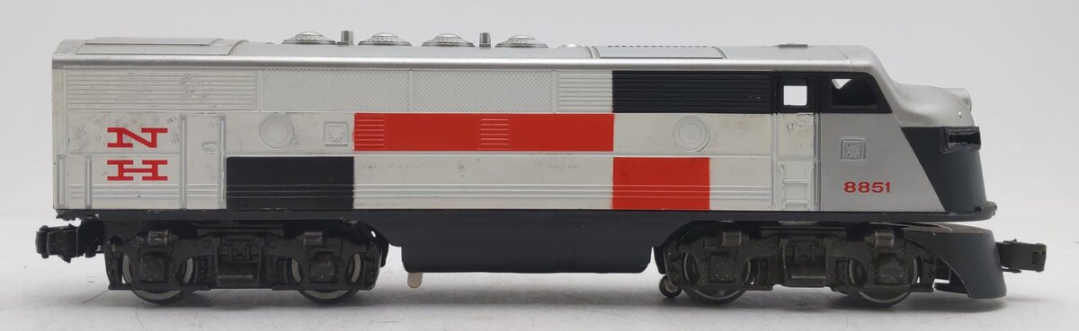 Lionel 6-8851 O Gauge New Haven F3 Powered Diesel Locomotive #8851 VG