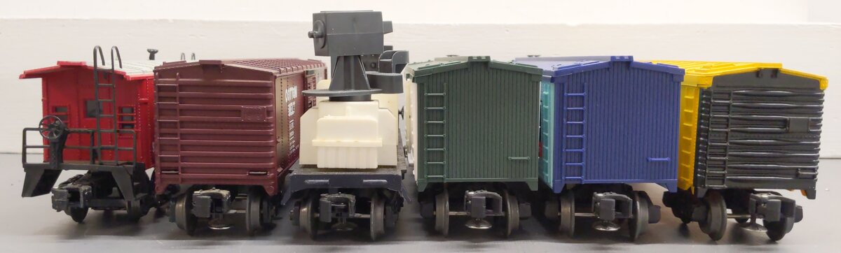 Lionel O Assorted Freight Cars 6-19526, 6-19525, 6-19524, 6-9387, 6-1922 [6] EX/Box