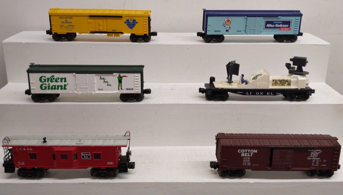 Lionel O Assorted Freight Cars 6-19526, 6-19525, 6-19524, 6-9387, 6-1922 [6] EX/Box