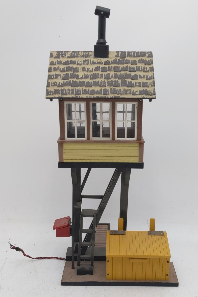 Aristo-Craft ART7109 G Scale Watch Tower w/ Lights & Smoke VG