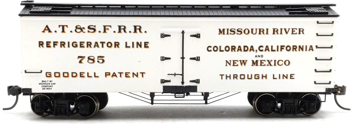 Roundhouse 84123 HO Scale AT&SF 36' Wood Reefer #785 LN/Box