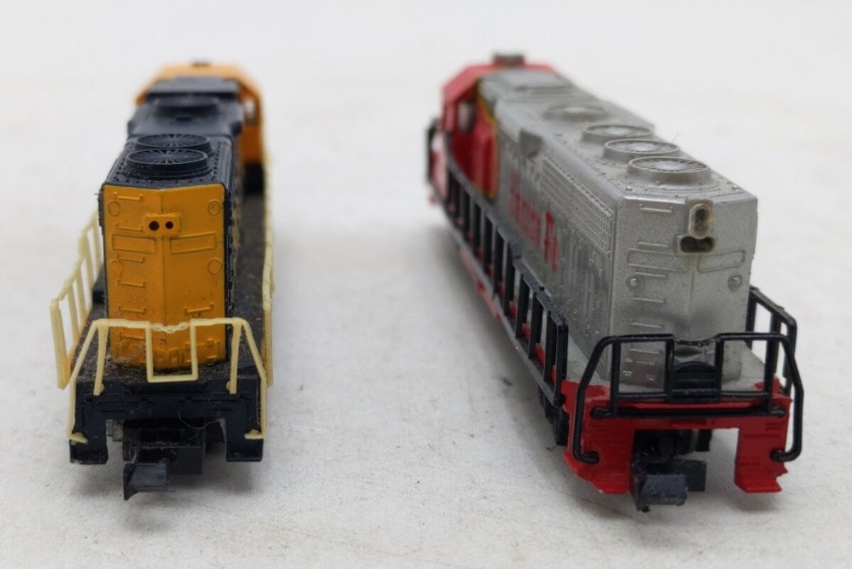Life-Like & Other N Scale Assorted Diesel Locomotives [2] VG