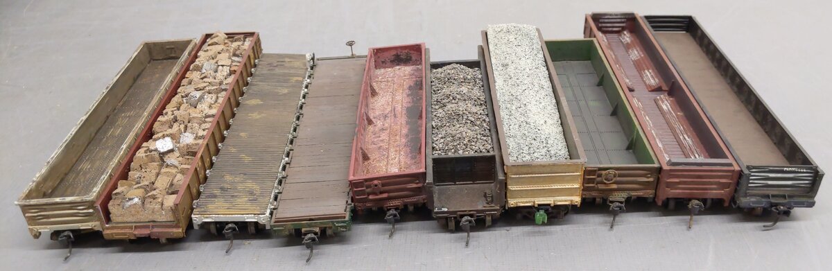 Assorted HO Scale Gondolas & Flat Cars [10] EX