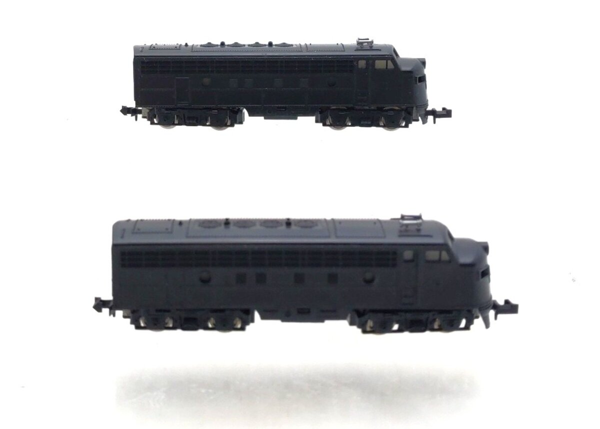 Trix N Scale Assorted Undecorated Diesel Locomotives [2] EX